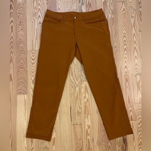 lululemon ABC pant in Dark Caramel | 36W